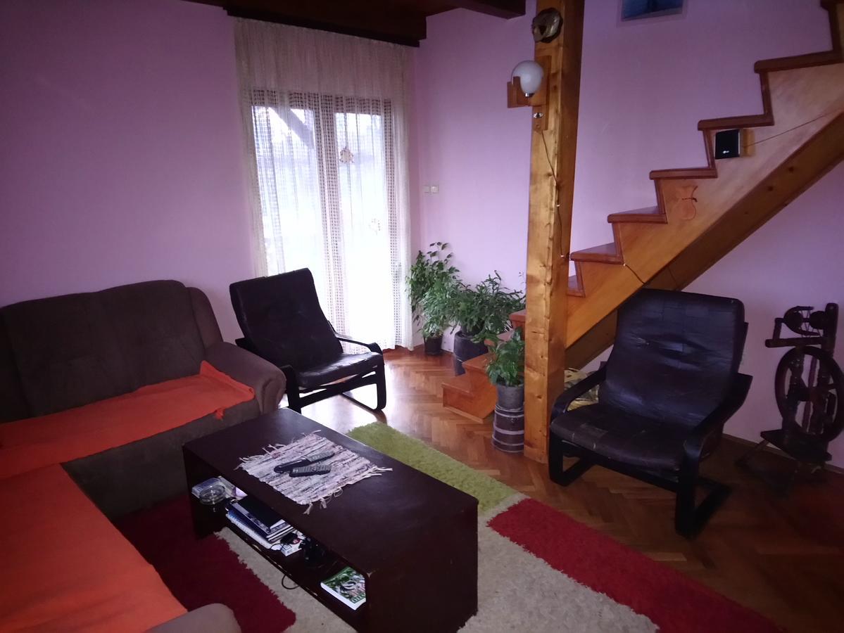 Guest House Little Heaven Užice エクステリア 写真